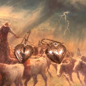 Puffed heart in sterling silver